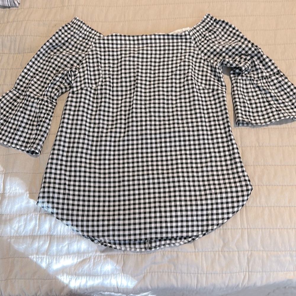 WHBM Top